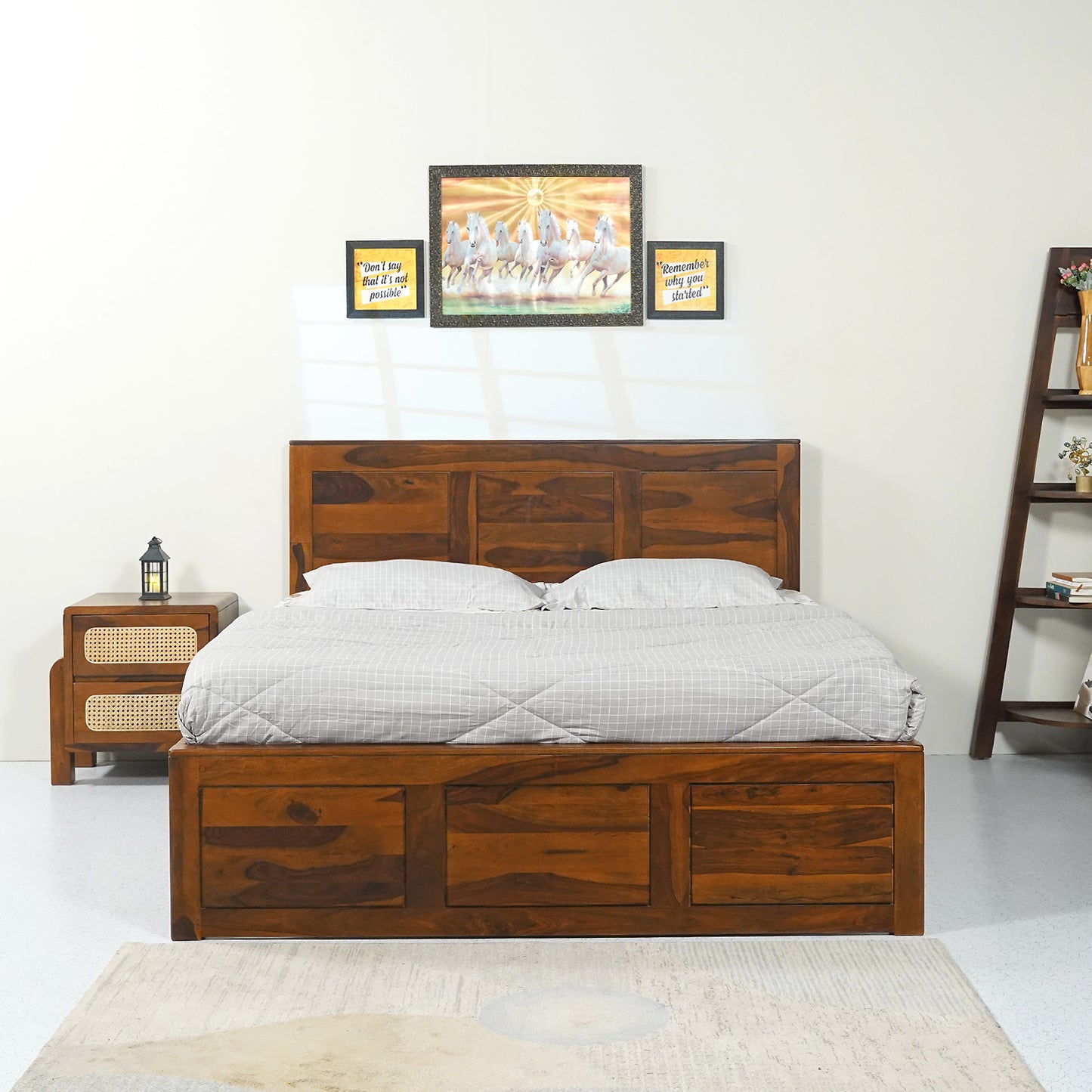 Toronto Sheesham Wood Queen Size Bed in Honey Finish