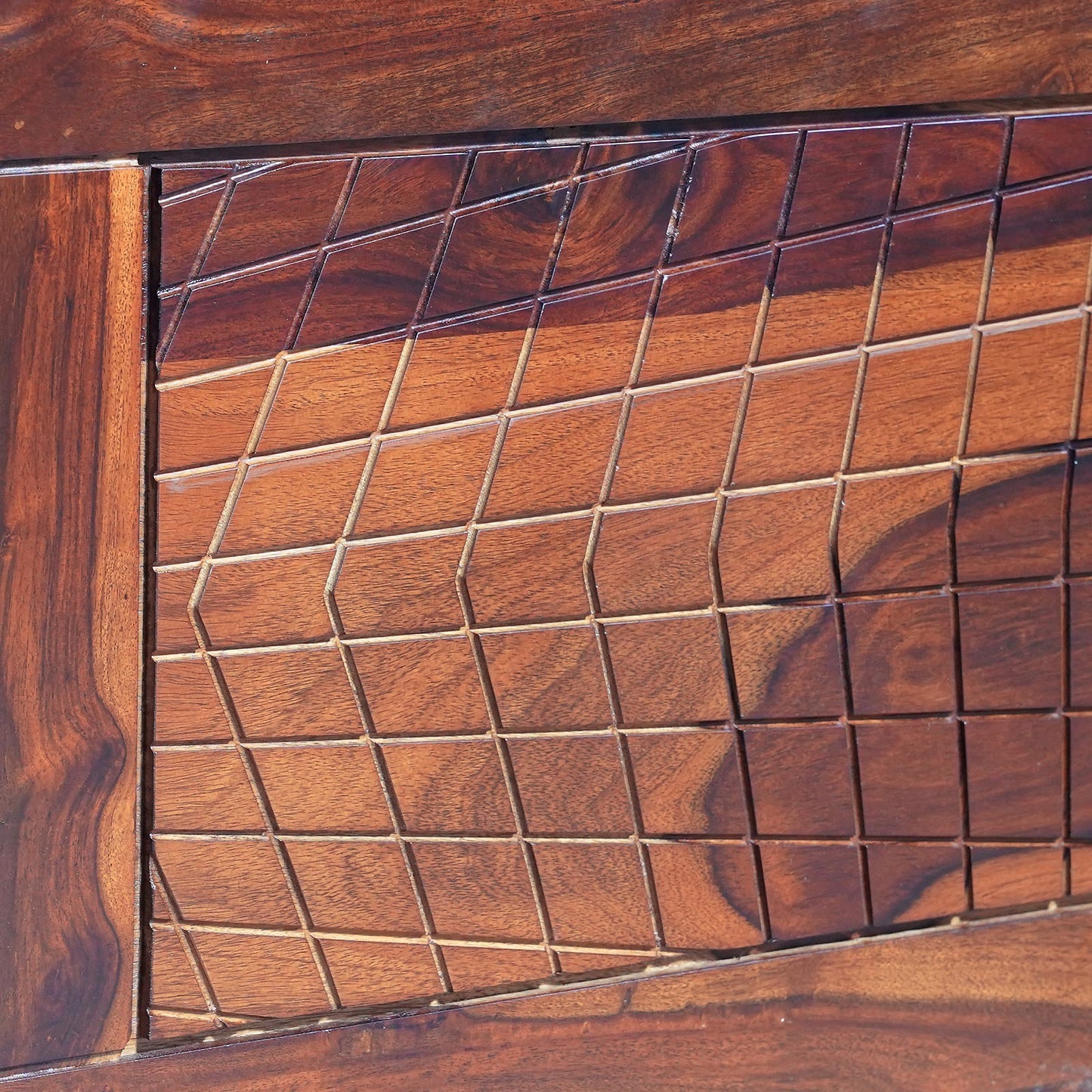 Sirius Sheesham Wood Queen Size Bed in Honey Finish